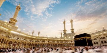 DI Tanah Haram, penulis belajar tidak semua detik perlu ditekan butang shutter. Ada pengalaman lebih indah apabila dihayati.