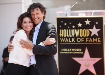 SHANIA Twain bahagia bersama suami, Frédéric Thiébaud