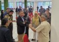 RAMLAN Harun ketika meninjau persiapan di Pusat Penamaan Calon bagi Dewan Undangan Negeri (DUN) Lenggeng, Nilai, Lobak, Temiang, Sikamat dan Ampangan di Wisma Majlis Bandaraya Seremban (MBS) Forest Heights, hari ini.