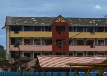 PEMBINAAN sekolah baharu diperlukan berikutan semakin banyak kawasan perumahan dibangunkan di sekitar Labu.