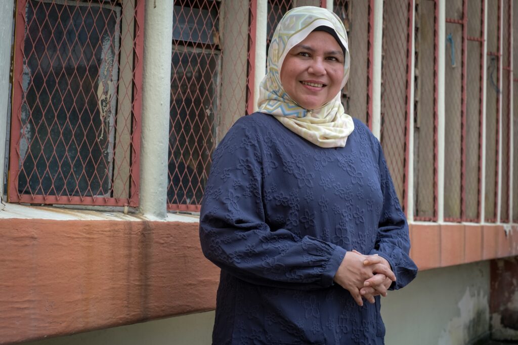 We are not rich actors, says Malaysian actress Fazlina Ahmad Daud on delayed payment