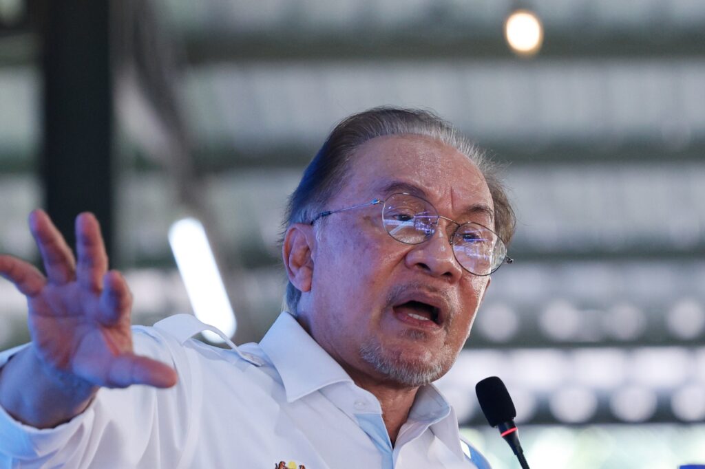 Strengthening AIM is a consistent development agenda, not vote-fishing: Anwar