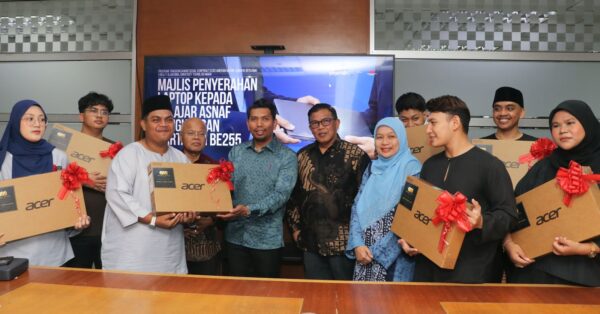 Ameran Motor perkasa pendidikan pelajar asnaf UiTM Ameran Motor perkasa pendidikan pelajar asnaf UiTM