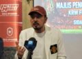 MUHAMAD Zaki Harun pada sidang media selepas Majlis Memperkenalkan Penaja KRW FC di Kota Bharu, Kelantan hari ini. - UTUSAN/MUSTAQIM MOHAMED