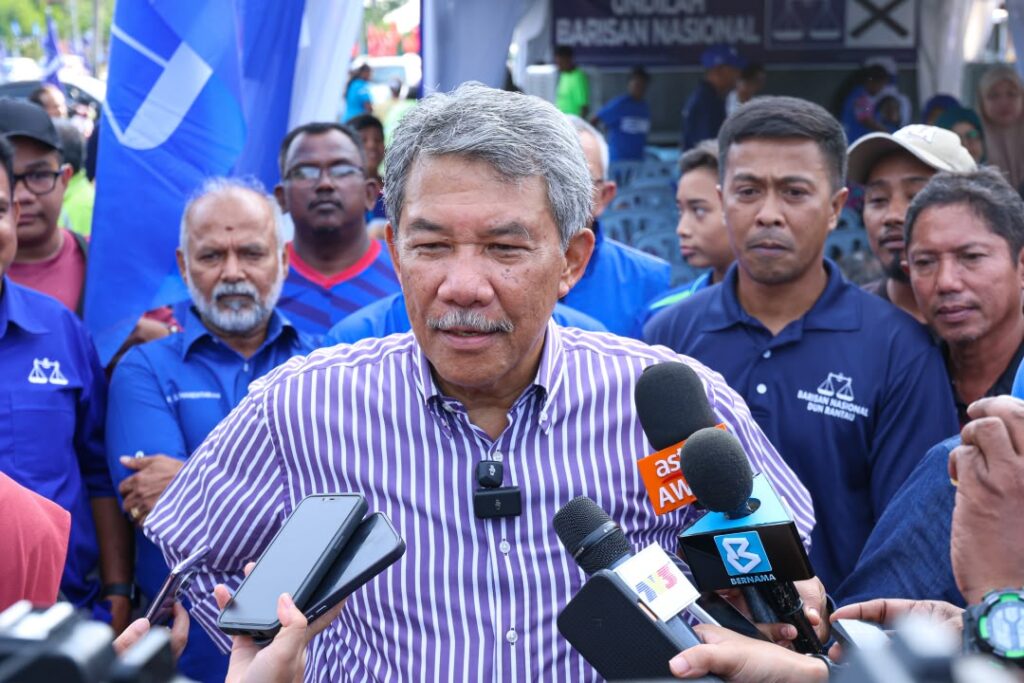 Foreign Minister Willing to Resign if Directed