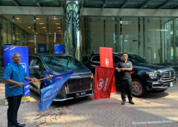 PRABA Sangarajoo (kiri) ketika Majlis Pelepasan untuk Sesi Ujian Lorong 'Enhanced RFID' bersama pihak media dengan kerjasama Great Wall Malaysia Sdn Bhd. -UTUSAN/NORHAZLINDA DEWI SUTRISNO