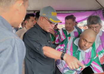 SAIFUDDIN Nasution Ismail hadir pada Majlis Peluncuran Program Komuniti Korektif Kampung Angkat Madani dan Sekolah Angkat Madani Jabatan Penjara 2026 di Dewan PDT Tanjung Piandang, Perak.