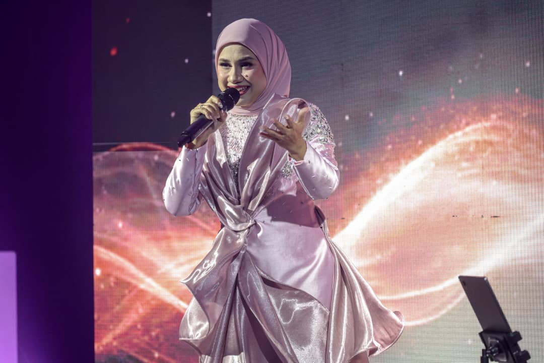 Rasanya belum diizinkan Allah – Mila Jirin dambakan lagu komposer tempatan Rasanya belum diizinkan Allah – Mila Jirin dambakan lagu komposer tempatan