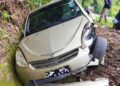 KEADAAN kereta dinaiki lima individu yang terbabas di JRTB selepas Hentian R&R Titiwangsa, Gerik, Perak.
