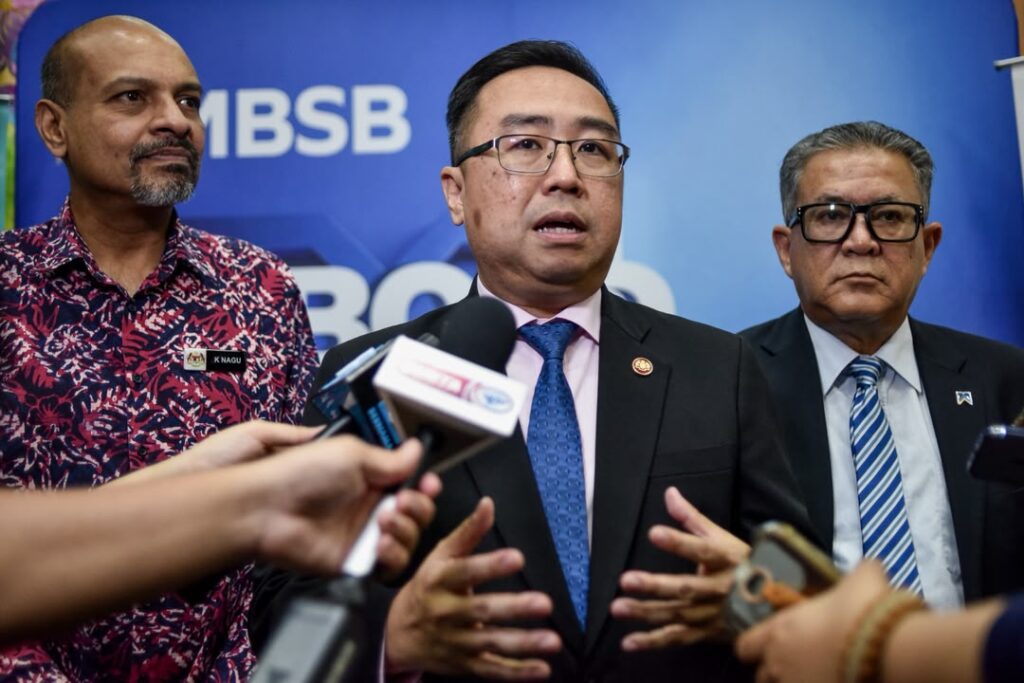 Politicians warned over race-related remarks that could divide society