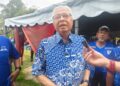 ISMAIL Sabri Yaakob ditemui pemberita selepas program Sembang Santai Bersama Datuk Asna di Pantai dekat Seremban hari ini.-UTUSAN/NAZARUDIN SHAHARI