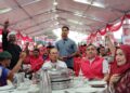 ANWAR Ibrahim dan calon PH di DUN Chennah hadir pada program Majlis Minum Petang Bersama PMX di DUN Chennah Simpang Durian, Jelebu hari ini.
