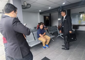 MOHD. Syafiq didenda RM11,500 bagi dua pertuduhan memindahkan 119 ekor kambing dan 15 ekor lembu tanpa kebenaran Pengarah Jabatan Perkhidmatan Veterinar (DVS) Perak pada Februari lalu.