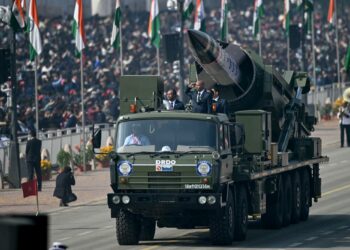 INDONESIA akan membeli peluru berpandu buatan India. - AFP