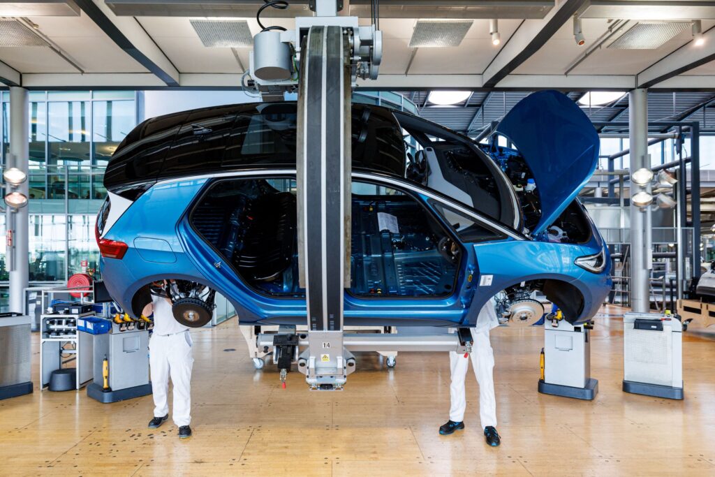Volkswagen to cut another 50,000 jobs