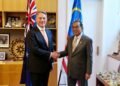 MOHAMED Khaled Nordin bersalam dengan Richard Marles ketika mengunjungi Timbalan Perdana Menteri Australia sempena lawatan beliau ke negara itu Khamis lalu.