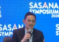 PENASIHAT Ekonomi Pejabat Perdana Menteri, Nurhisham Hussein ketika bercakap pada forum Simposium Sasana 2026 di Sasana Kijang, Bank Negara Malaysia di sini, hari ini. - UTUSAN/SYAKIR RADIN