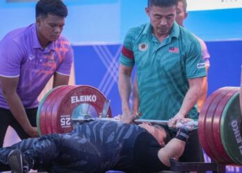Bonnie Bunyau Gustin akan berdepan cabaran baharu dalam acara powerlifting di Sukan Komanwel Glasgow 2026. - IHSAN MSN