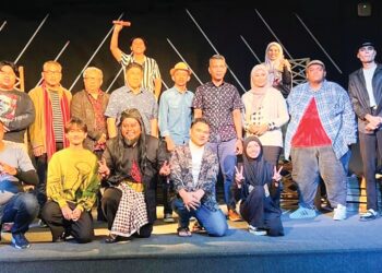 Seusai persembahan, pementasan Janji Presiden dengan skrip dan arahan, Joe K.A.S dipentaskan di Dewan Budi Siswa, Pusat Budaya, Universiti Utara Malaysia di Sintok baru-baru ini.