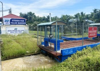 RUMAH Pam Teluk Bakong mengepam air Sungai Perak ke sawah padi di Lambor Kanan di Perak Tengah.