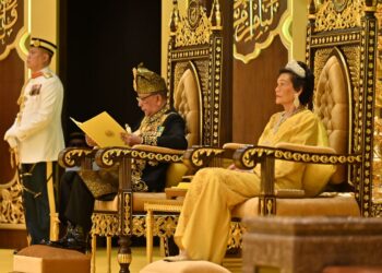SULTAN Sallehuddin Sultan Badlishah bertitah pada Istiadat Menyembah Tahniah dan Penganugerahan Darjah-Darjah serta Bintang-Bintang Kebesaran sempena Sambutan Ulang Tahun Hari Keputeraan Sultan Kedah ke-84 di Istana Anak Bukit, Alor Setar, hari ini.