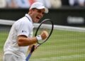 Reaksi Arthur Fery selepas menewaskan pencabarnya dari Bulgaria, Grigor Dimitrov dalam saingan 16 terbaik tenis Wimbledon di London, semalam. - AFP