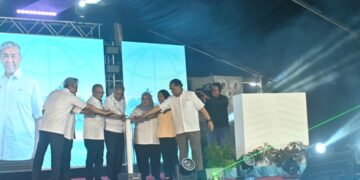 AHMAD Zahid Hamidi (tengah) merasmikan Sambutan Hari Pembangunan Luar Bandar Sedunia 2026 di Bandar Tun Abdul Razak Jengka di Maran, Pahang. - UTUSAN/SHAIKH AHMAD RAZIF