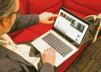 KESELAMATAN sejak reka bentuk ialah asas penting untuk membina persekitaran digital yang lebih selamat, diyakini dan berdaya tahan.