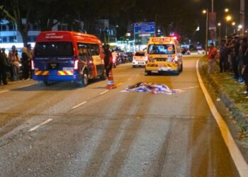 MANGSA yang berusia 41 tahun disahkan meninggal dunia di lokasi akibat kecederaan parah di kepala.