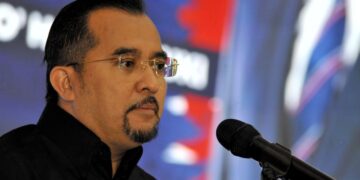 ASYRAF WAJDI DUSUKI