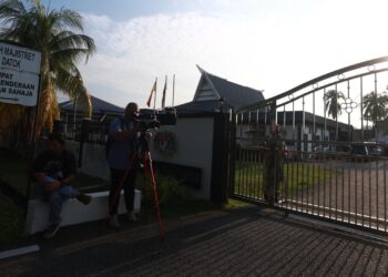 Pelajar tikam rakan sekelas