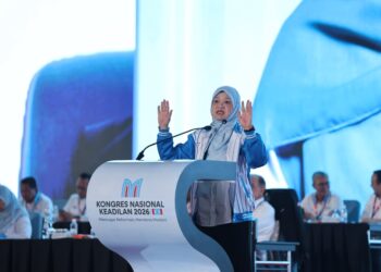 FADHLINA Sidek ketika berucap dalam penggulungan pada Kongres Nasional Tahunan PKR hari ini.