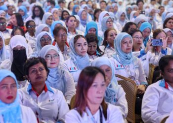 SEBAHAGIAN besar perwakilan mahu PKR menilai semula bentuk dan hala tuju kerjasama politik tersebut.