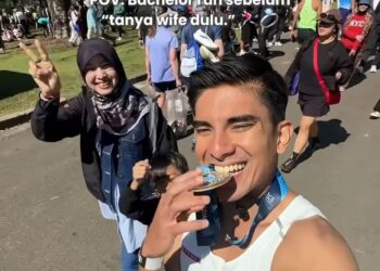 SYED Saddiq Syed Abdul Rahman berjaya memperbaharui rekod peribadinya dalam acara larian dengan catatan masa tiga jam 33 minit sempena sambutan Hari Kebangsaan.