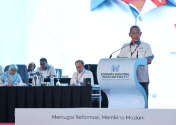 AMINUDDIN Harun dalam ucapan penggulungan pada Kongres Nasional Tahunan PKR di MITC Melaka hari ini. - UTUSAN/AMIR KHALID