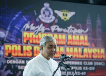 AHMAD ZAHID HAMIDI