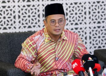 AMIRUDIN SHAARI