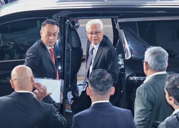BEKAS Perdana Menteri, Datuk Seri Ismail Sabri Yaakob hadir Kompleks Mahkamah Kuala Lumpur bagi menghadapi pertuduhan di bawah Akta Suruhanjaya Pencegahan Rasuah Malaysia (SPRM).-UTUSAN/AMIR KHALID