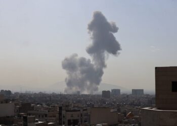 GAMBAR fail serangan AS di Teheran. - AFP