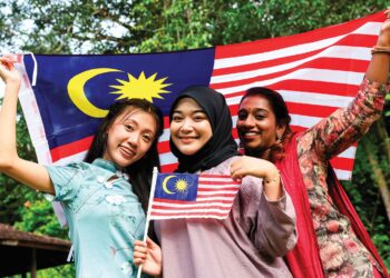 PATRIOTISME bukan sekadar laungan atau kibaran bendera tetapi terzahir melalui akhlak, amanah dan tindakan.