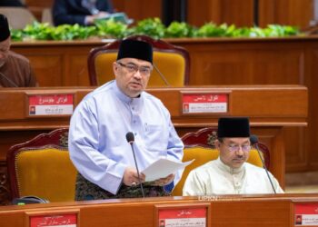 MOHAMED Fadzli Hassan semasa membentangkan RUU Kesalahan Syariah (Kelantan) 2026 semasa sidang Dewan Undangan Negeri (DUN) Kelantan, Kota Bharu, Kelantan.