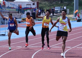 Aksi Muhammad Sayyid Amin Roslan (paling kanan) pada final 400m di SUKMA 2026 dekat Stadium Universiti Putra Malaysia (UPM), hari ini.