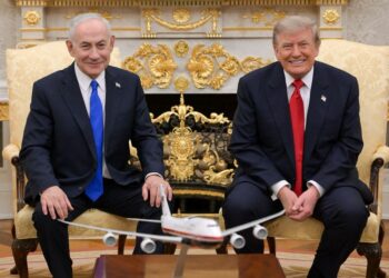 GAMBAR fail Donald Trump dan Benjamin Netanyahu. - AFP