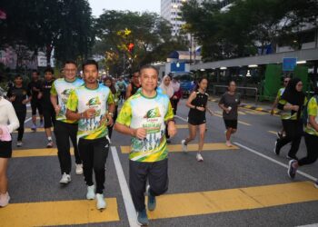 Syed Ibrahim ketika menyertai Larian FCC Nadi Hijau Larian untuk Hutan Bandar di Taman Eko Rimba di sini, hari ini.