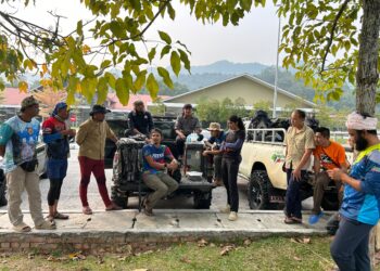 KUMPULAN Malim Gunung Perhutanan yang menyertai operasi SAR enam individu termasuk empat sekeluarga yang dilaporkan hilang selepas memasuki kawasan hutan di Gua Musang, Kelantan baru-baru ini.