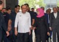 ANWAR Ibrahim ketika hadir Perjumpaan Perdana Menteri Bersama Warga Kementerian Perladangan dan Komoditi di Putrajaya. - UTUSAN/FAISOL MUSTAFA