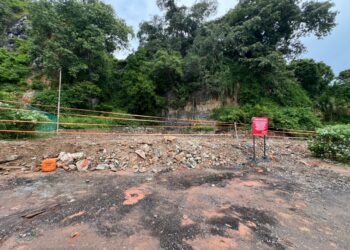 TAPAK kuil yang dirobohkan sebelum ini di Bukit Lagi, Kangar, Perlis. -UTUSAN/ASYRAF MUHAMMAD