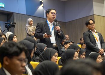 UNDANG-undang diwujudkan untuk melindungi rakyat dari cengkaman ketidakadilan dan bukannya senjata untuk menghapuskan masyarakat sivil.