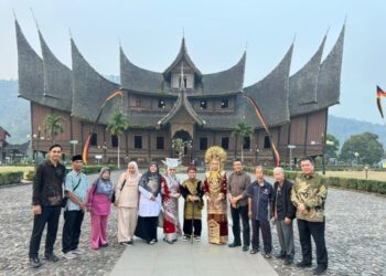 DELEGASI daripada Negeri Sembilan dan Wakil Diaspora Minangkabau Network, baru-baru ini.