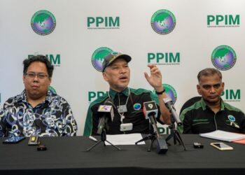 PERSATUAN pengguna perlu lebih proaktif memperkasa masyarakat agar memahami hak dan membuat keputusan pembelian dengan bijak.